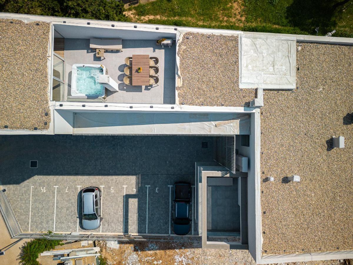Salt&Soul Residence Povljana Bagian luar foto